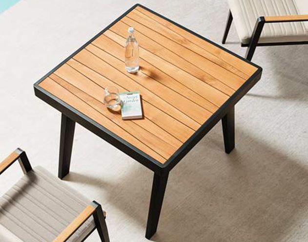 Mesa EMOTI para exterior | Muebles de exterior MCHomes Mesa EMOTI para exterior | Muebles de exterior MCHomes