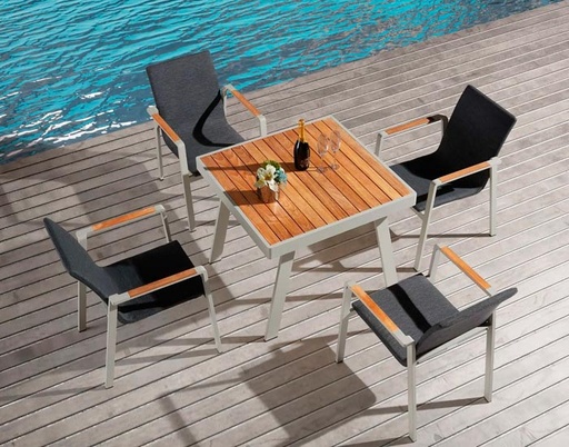 [MCH.SIL.0255] SILLA DE EXTERIOR NOFI CON REPOSABRAZOS COLOR CHAMPAGNE CON GRIS