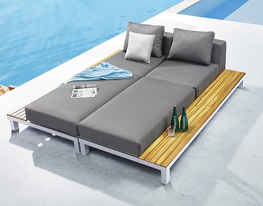 [MCH.SIL.0442] SET CAMASTRO AJUSTABLE POLO COLOR GRIS CON MESA LATERAL